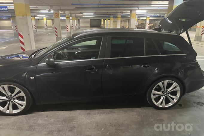 Opel Insignia A [restyling] Sports Tourer wagon 5-doors