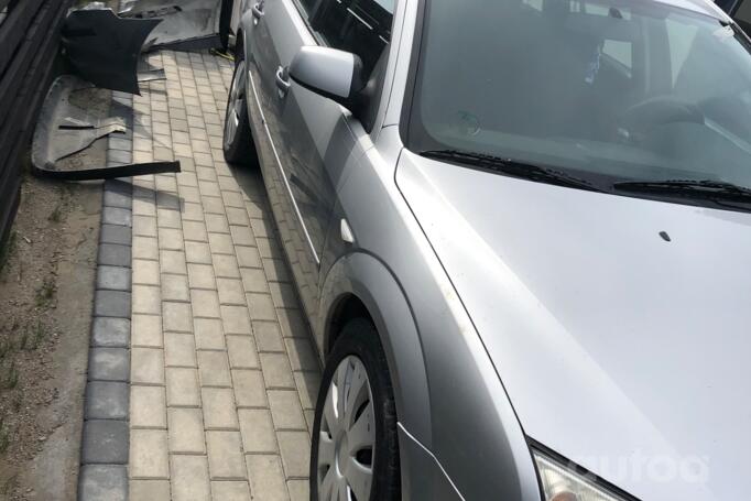 Ford Mondeo 3 generation [restyling] wagon 5-doors