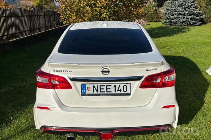 Nissan Sentra B17 Sedan
