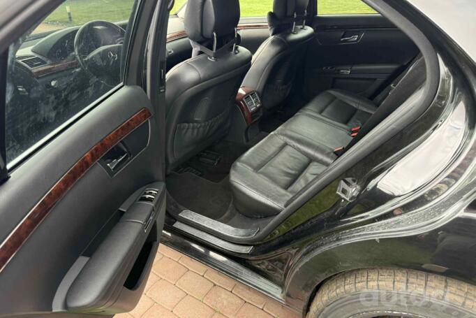 Mercedes-Benz S-Class W221 [restyling] AMG Sedan 4-doors