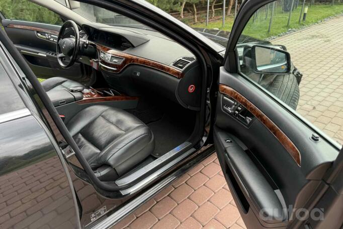 Mercedes-Benz S-Class W221 [restyling] AMG Sedan 4-doors