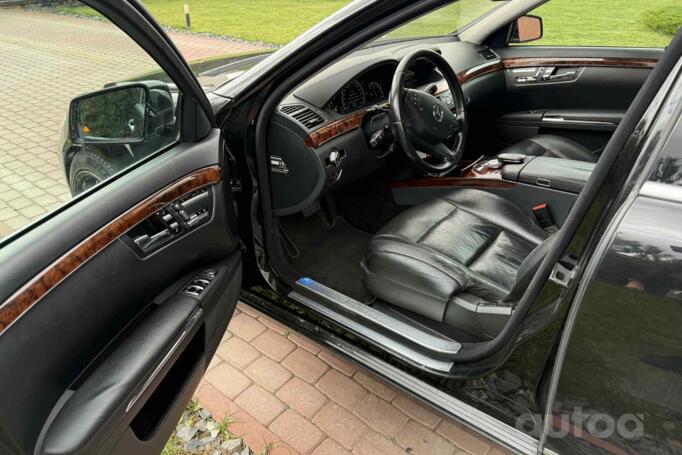 Mercedes-Benz S-Class W221 [restyling] AMG Sedan 4-doors