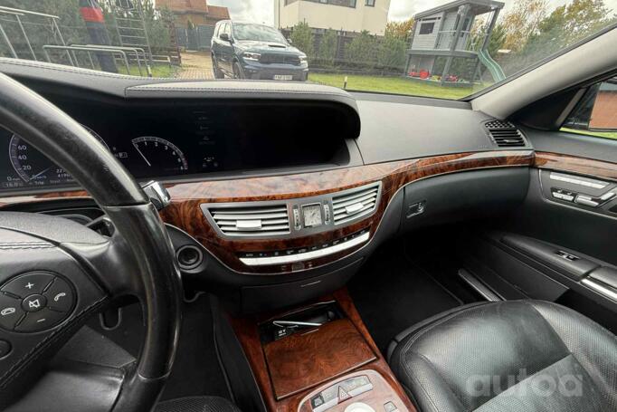 Mercedes-Benz S-Class W221 [restyling] AMG Sedan 4-doors
