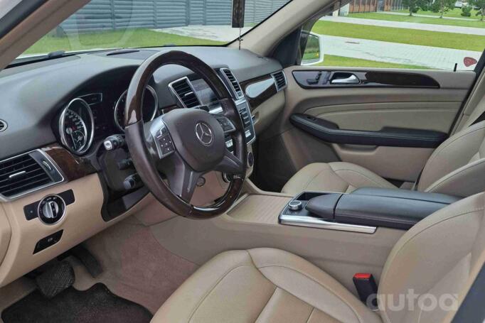 Mercedes-Benz M-Class