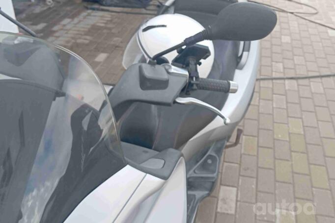 Piaggio MP3
