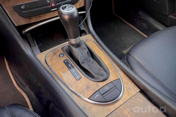 Mercedes-Benz E-Class W211/S211 [restyling] wagon 5-doors