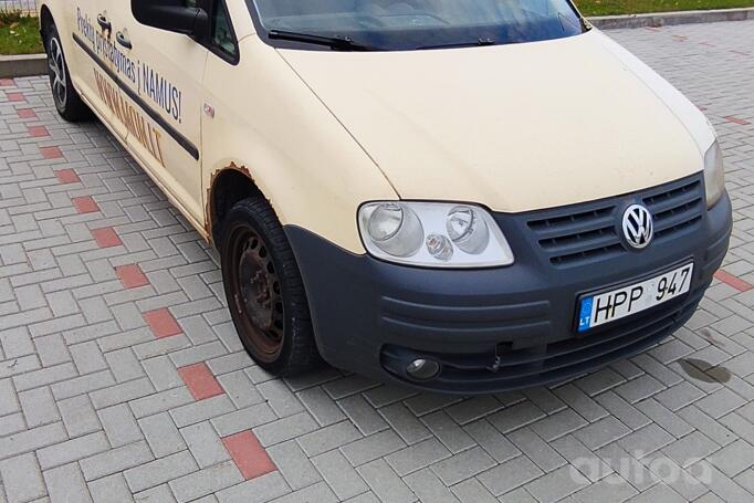 Volkswagen Caddy 3 generation Maxi minivan 4-doors