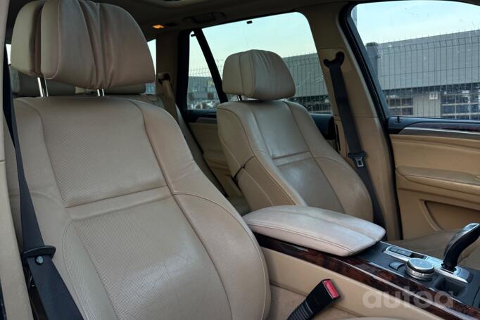 BMW X5 E70 Crossover