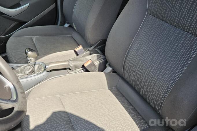 Opel Astra J [restyling] Sports Tourer wagon 5-doors