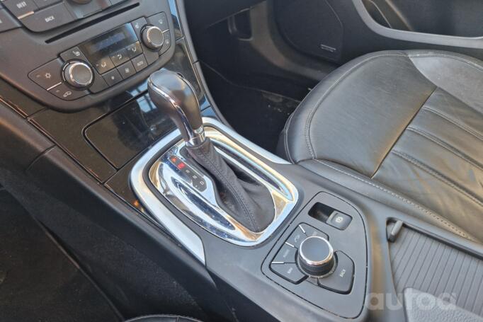 Opel Insignia A Sports Tourer wagon 5-doors