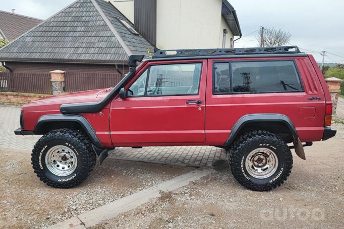 Jeep Cherokee XJ SUV 3-doors