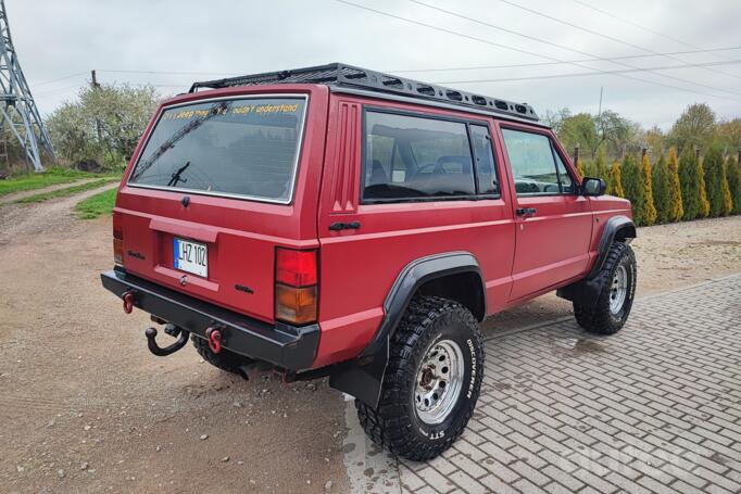 Jeep Cherokee XJ SUV 3-doors