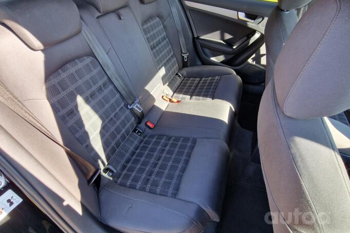 Audi A4 B8/8K [restyling] Avant wagon 5-doors