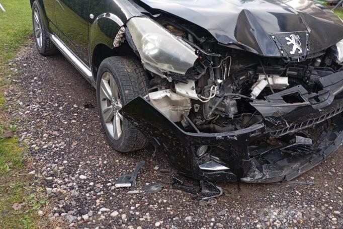 Peugeot 4007 1 generation Crossover