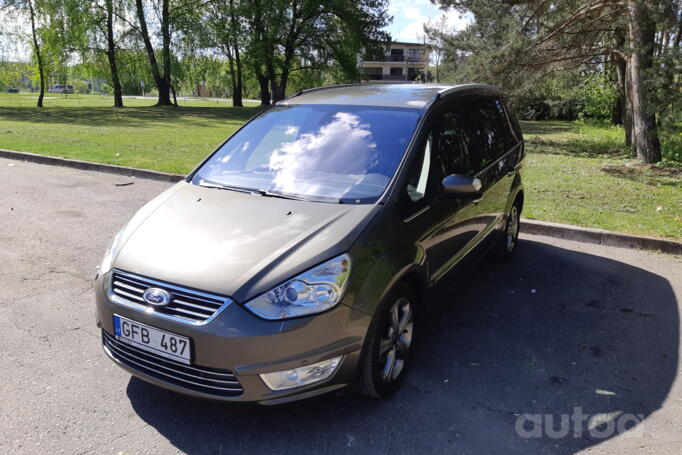Ford Galaxy 2 generation [restyling] Minivan