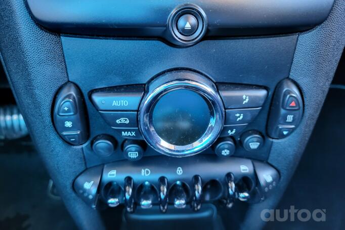 Mini Cooper S R56 [restyling] Hatchback 3-doors