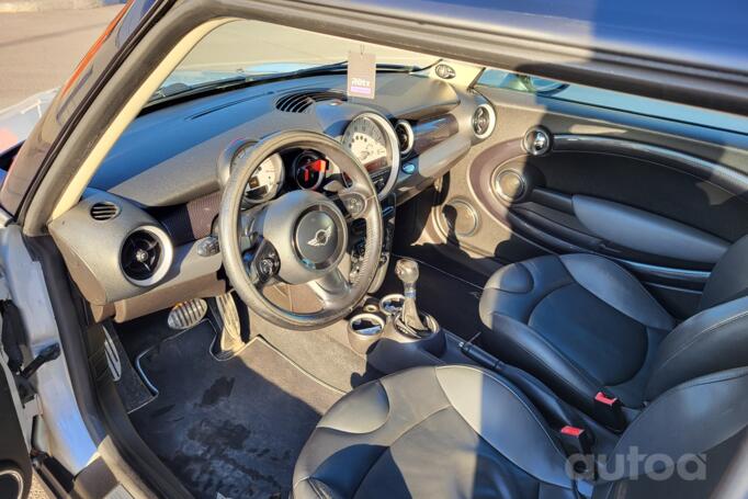 Mini Cooper S R56 [restyling] Hatchback 3-doors