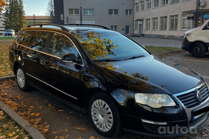 Volkswagen Passat B6 wagon 5-doors