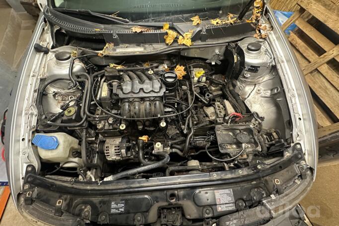 SEAT Toledo 2 generation Sedan