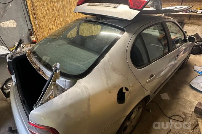 SEAT Toledo 2 generation Sedan