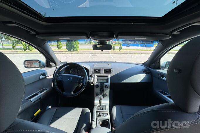 Volvo S40 2 generation Sedan