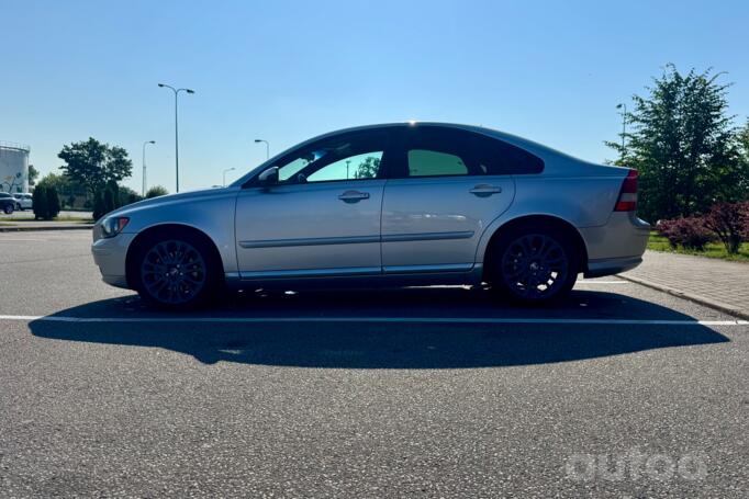 Volvo S40 2 generation Sedan