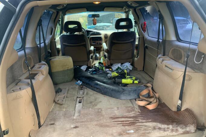 Chrysler Voyager 3 generation Grand minivan 5-doors