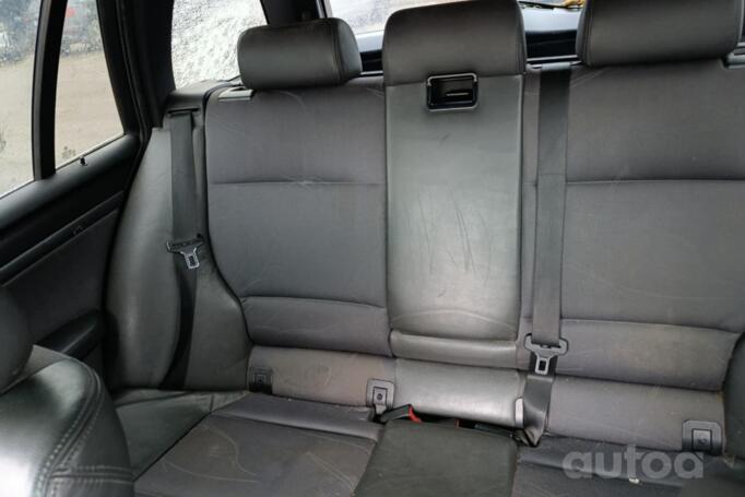 BMW 3 Series E46 [restyling] Touring wagon