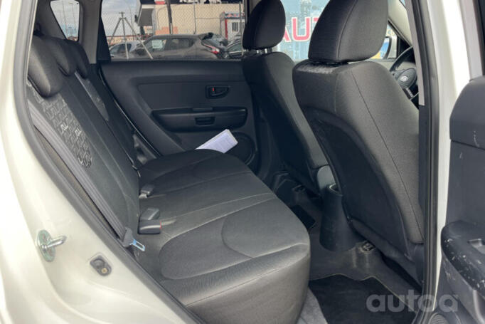Kia Soul 1 generation Hatchback