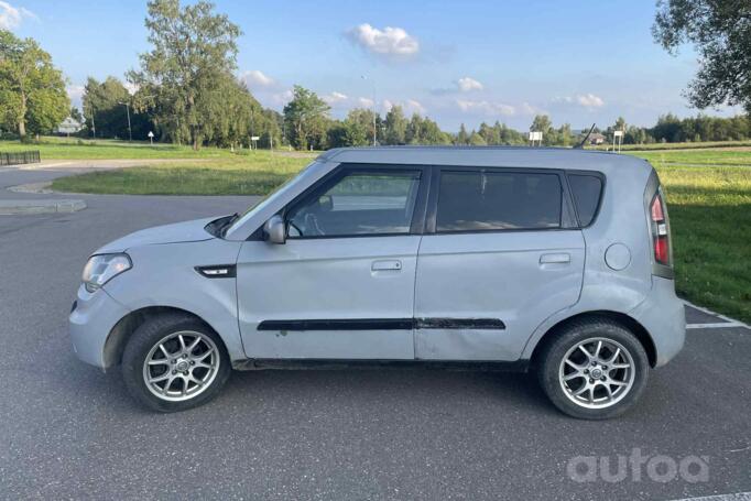 Kia Soul 1 generation Hatchback
