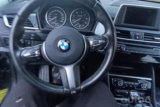 BMW 2 Series Active Tourer F45 Minivan