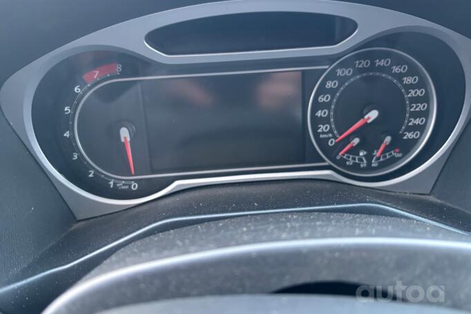 Ford Mondeo 4 generation wagon