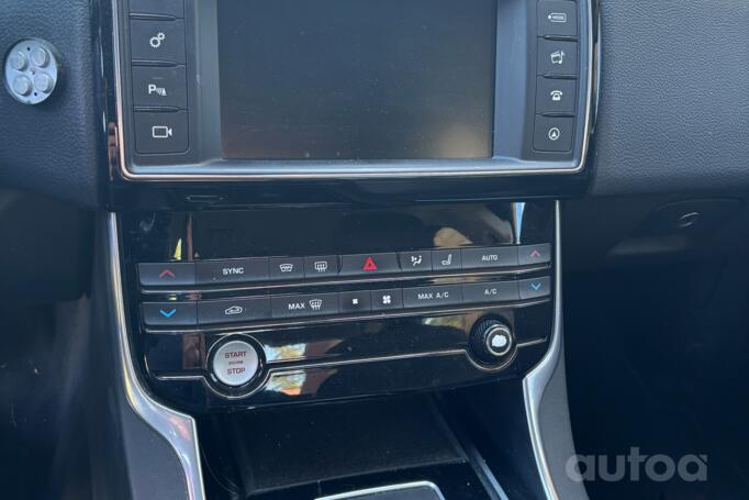 Jaguar XE 1 generation