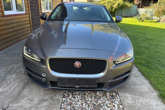 Jaguar XE 1 generation