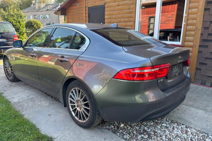 Jaguar XE 1 generation