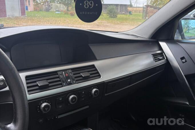 BMW 5 Series E60/E61 Sedan