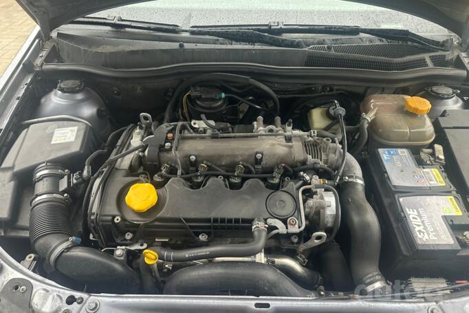 Opel Astra H Hatchback