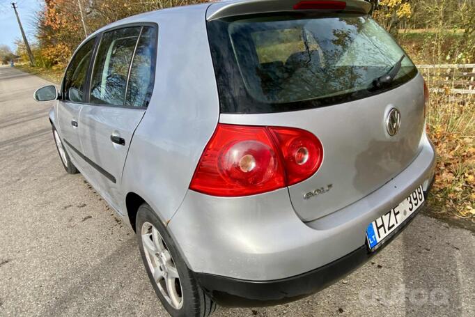 Volkswagen Golf 5 generation Hatchback 5-doors