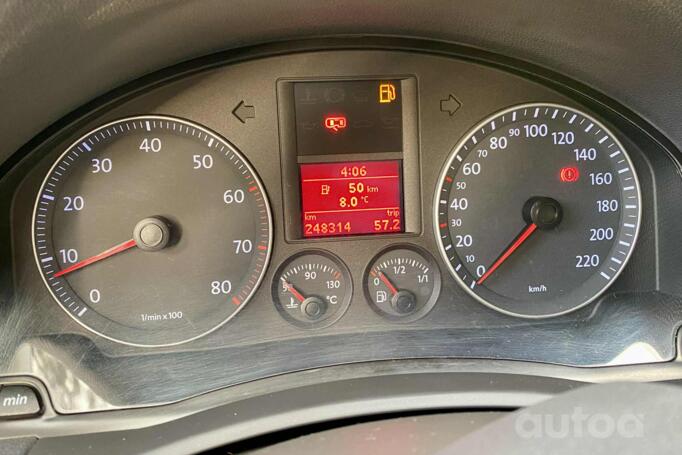 Volkswagen Golf 5 generation Hatchback 5-doors