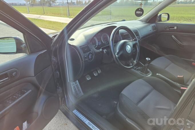 Volkswagen Golf 4 generation Hatchback 5-doors