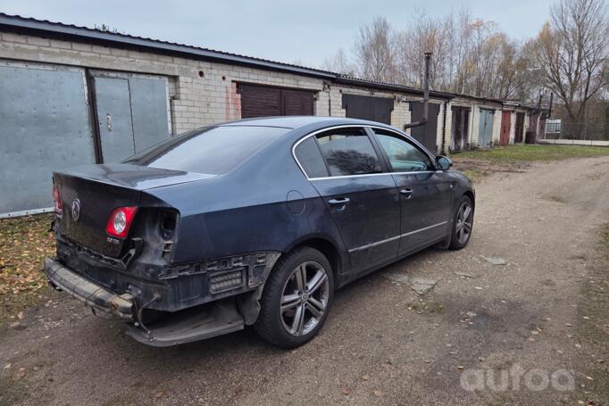 Volkswagen Passat B6 Sedan 4-doors