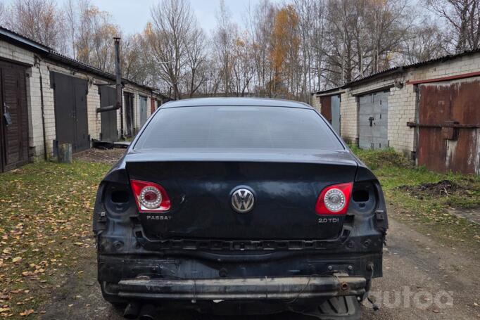 Volkswagen Passat B6 Sedan 4-doors