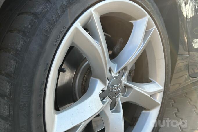 Audi A7 2 generation (C8) Sportback liftback