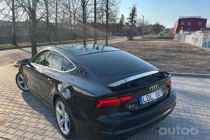 Audi A7 2 generation (C8) Sportback liftback