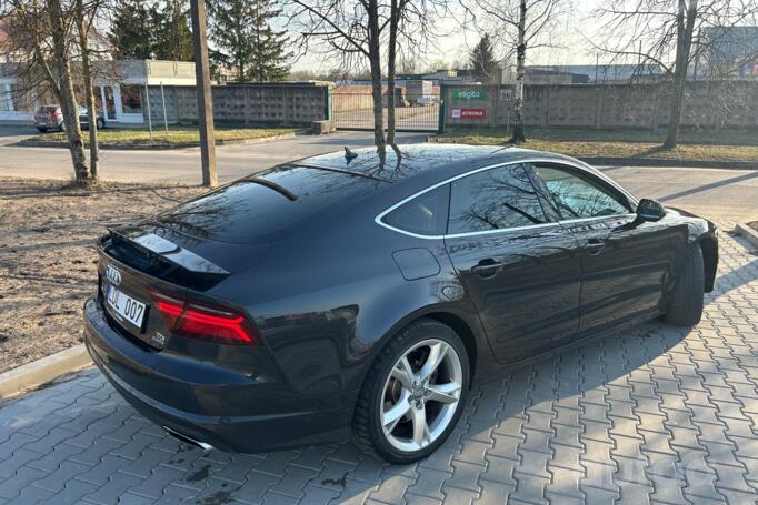 Audi A7 2 generation (C8) Sportback liftback