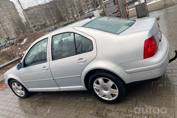 Volkswagen Bora 1 generation Sedan