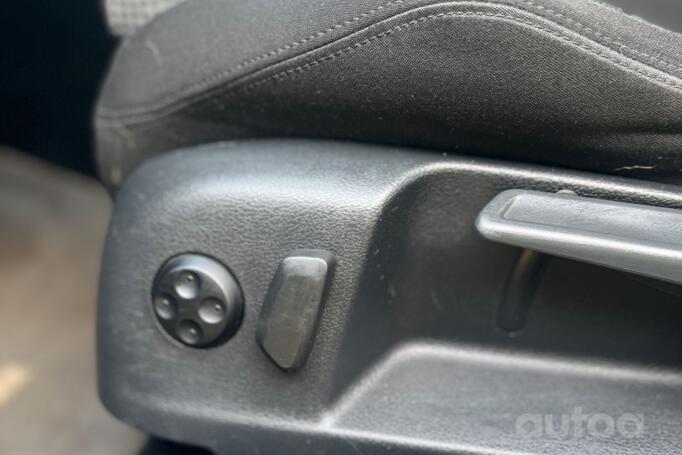 Volkswagen Passat B6 wagon 5-doors