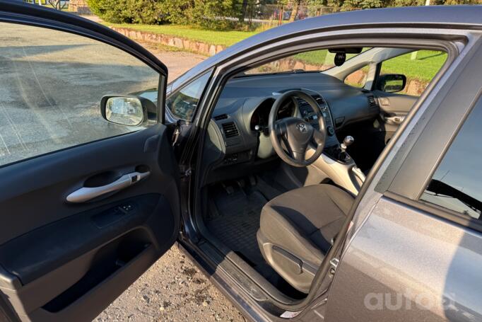 Toyota Auris 1 generation Hatchback 5-doors
