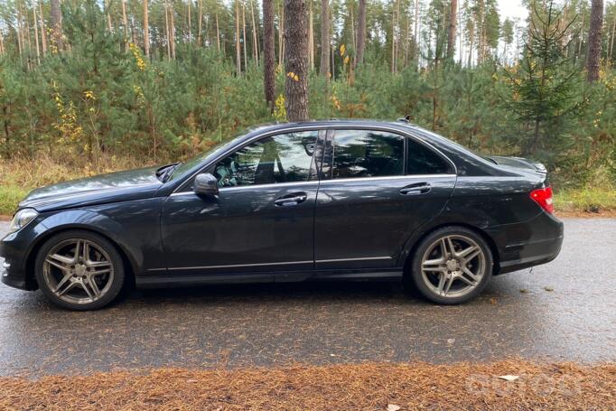 Mercedes-Benz C-Class W204/S204/C204 [restyling] Sedan 4-doors