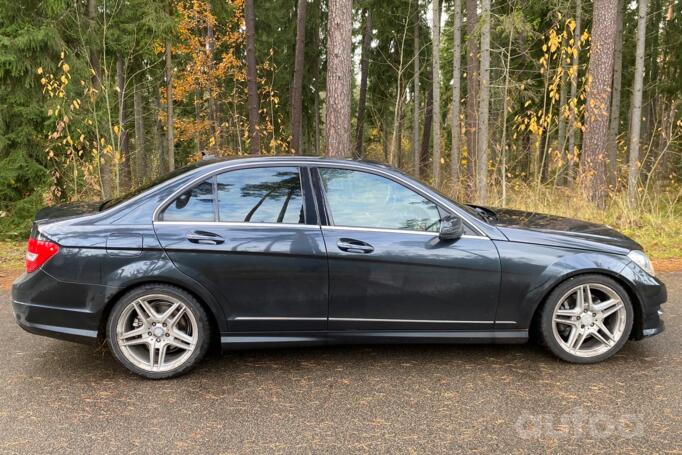 Mercedes-Benz C-Class W204/S204/C204 [restyling] Sedan 4-doors